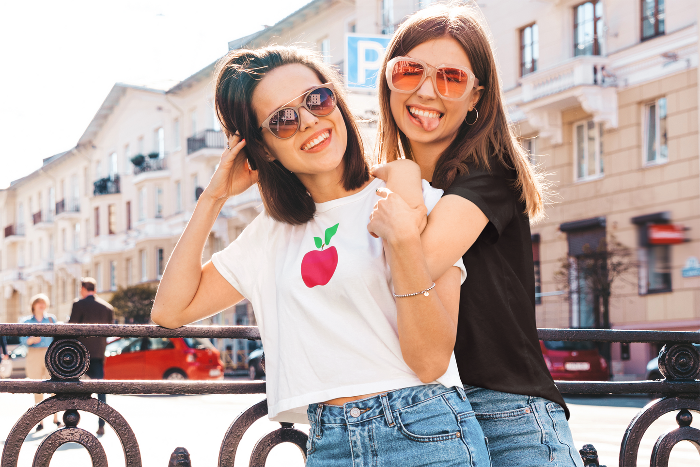 Champion Women's Cropped T-Shirt - Inspire with Colorful Apples